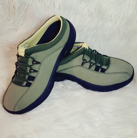 ROCKPORT Mule/Clogs - Picture 2 of 5